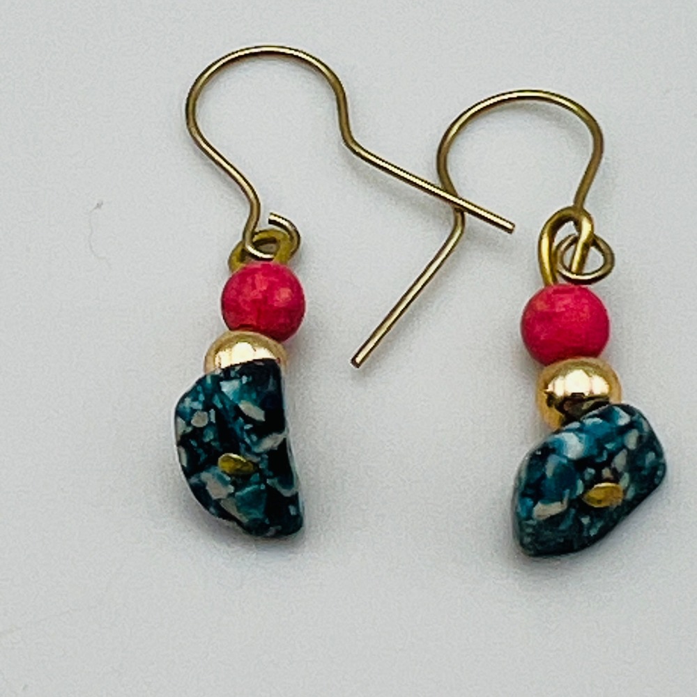 Artisan Boho Beaded‎ Dangle Earrings Blue Pink Gold Tone Fish Hook Handmade